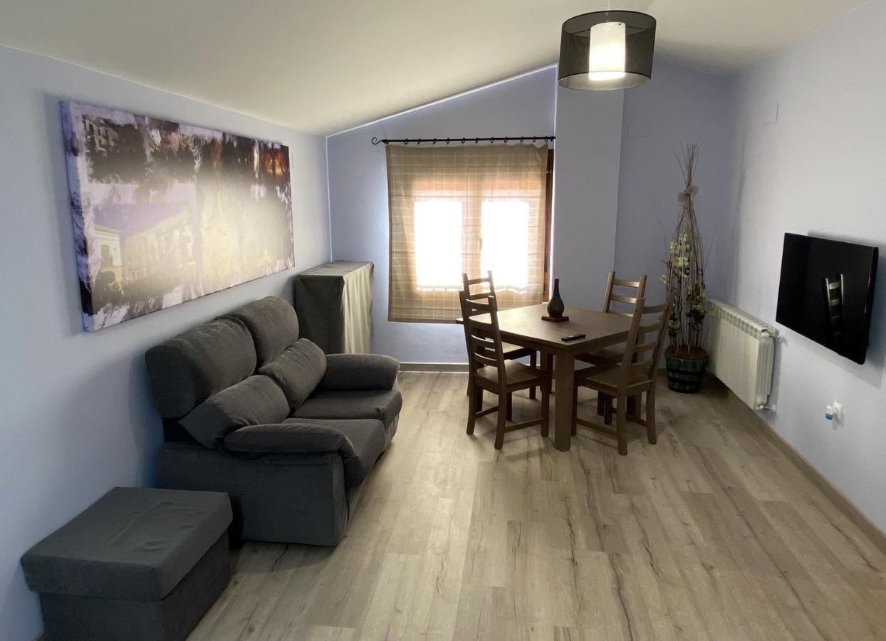 Apartamentos De Turismo Rural Las Eras Castelserás Eksteriør bilde