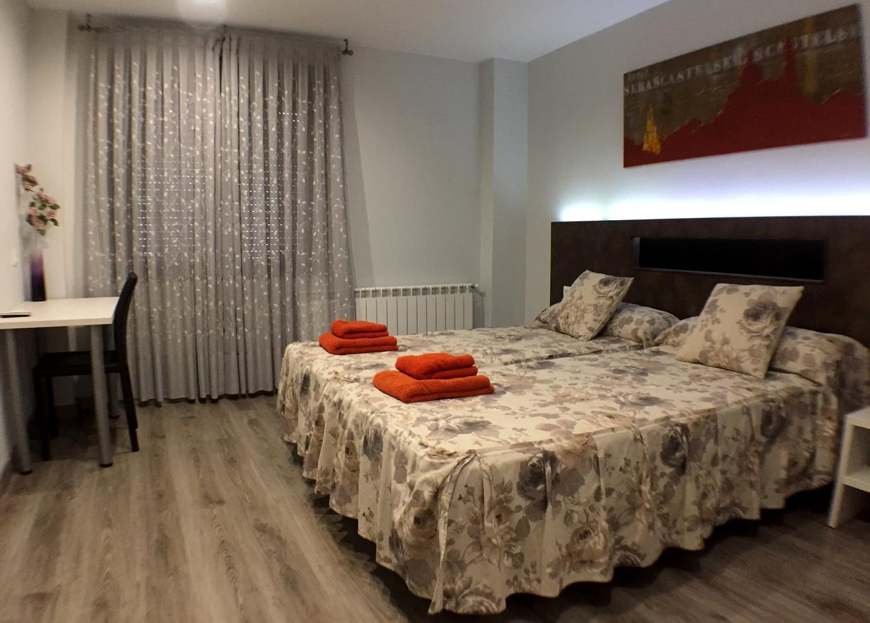 Apartamentos De Turismo Rural Las Eras Castelserás Eksteriør bilde