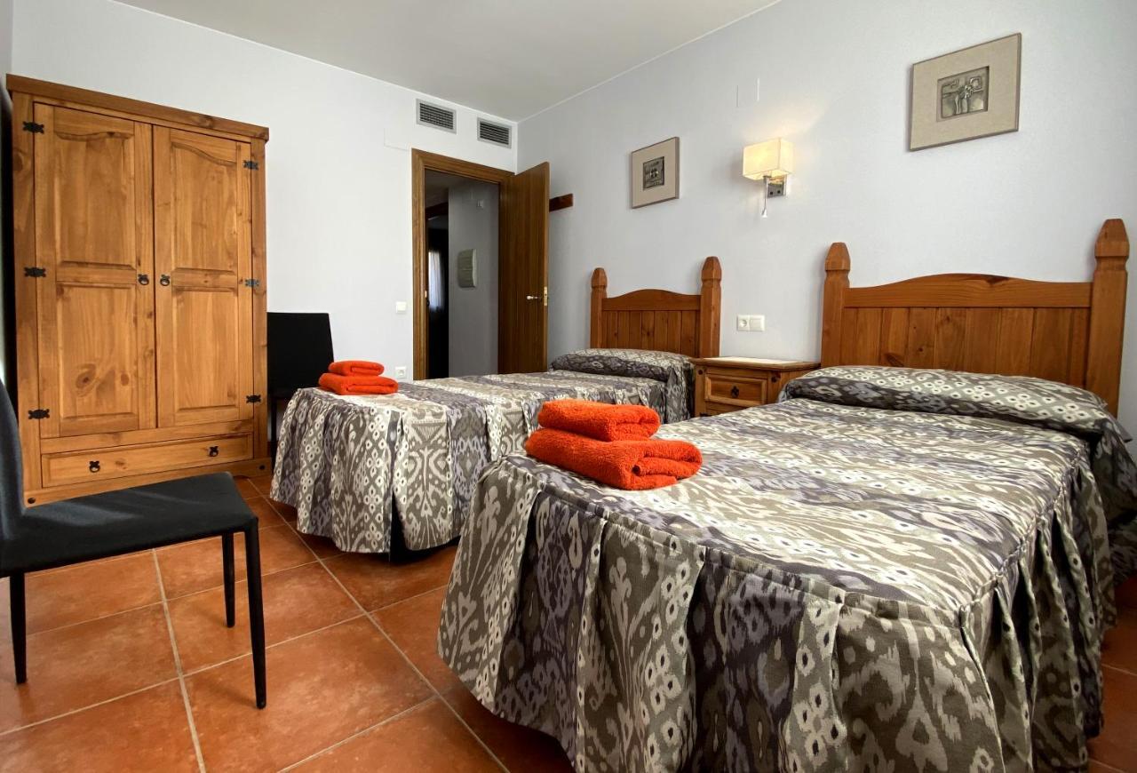 Apartamentos De Turismo Rural Las Eras Castelserás Eksteriør bilde